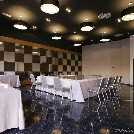 - Tablas By Ihg Madrid