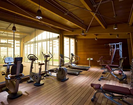 Hotel Nh Tablas 4*