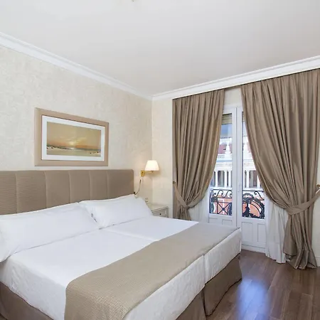 Hotel Atlantico 4*