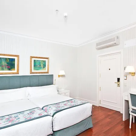 Hotel Atlantico 4*
