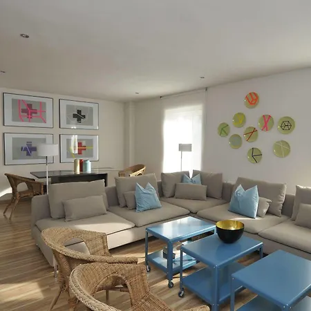 Mola Apartment
