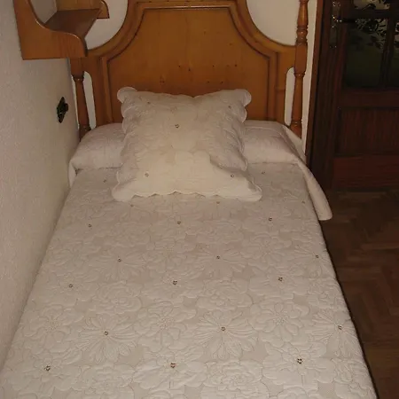 Maria Cristina 2*