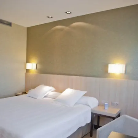 Hotel Nh Ribera Del Manzanares Madryt