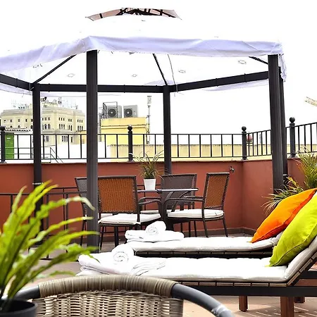 New Point Aparthotel