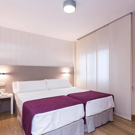 Hotel Di' Carlo 3*