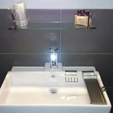 Hotel Diezmadrid