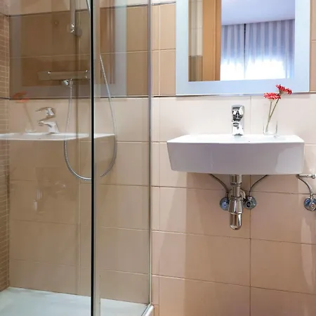 Guest house Abami Ii 2*