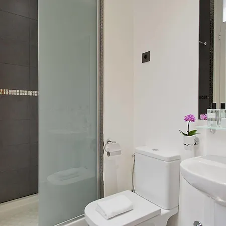 Go Guest house 2*