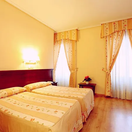 Hotel Sil & Serranos