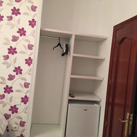 ペンション エストレージャ ホテル