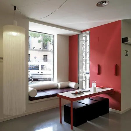 Urbansea Atocha 113 Hotel Madrid