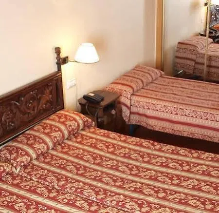 دون لويس 3*