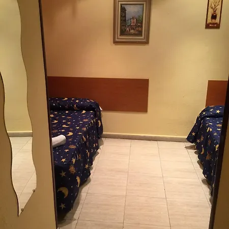 Apartamentos Sleeping In Madrid Apartamento Madrid