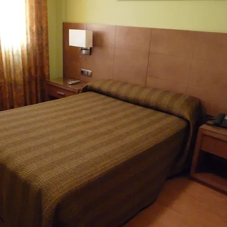 4c Puerta Europa Hotel Madrid
