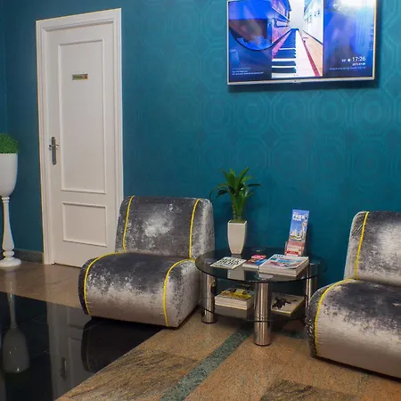 Guest house Oriente 3*