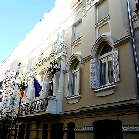 Guest house Goyal Pizarro Madrid