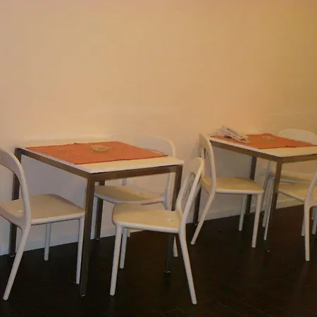 Goyal Pizarro 3* Madrid