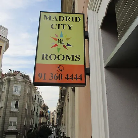 Madrid City Rooms Guest house 2*