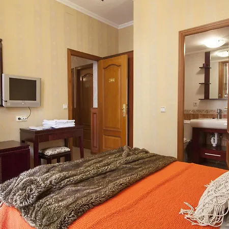 Hotel La Casa Del Madrileno *