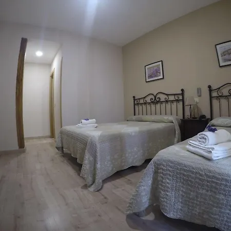 El Pilar Guest house 2*