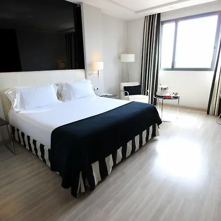 Maydrit Airport Hotel 4*