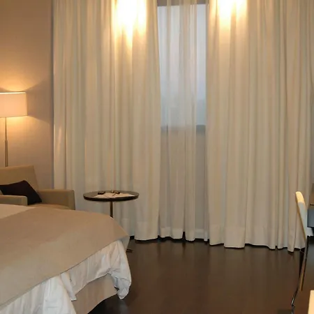 Maydrit Airport Hotel