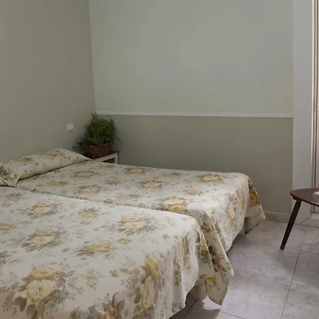 Pensión Hostal Madrid 3*