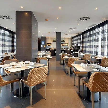Eurostars Plaza Mayor 4*