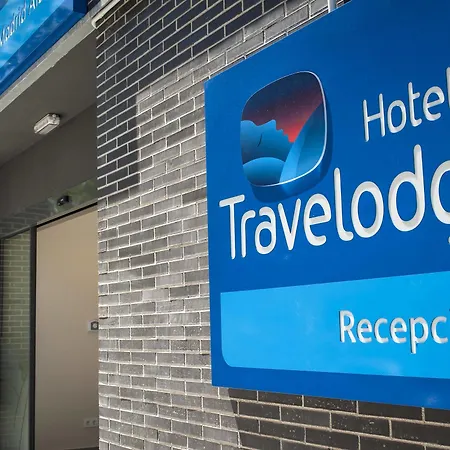 Travelodge Metropolitano *