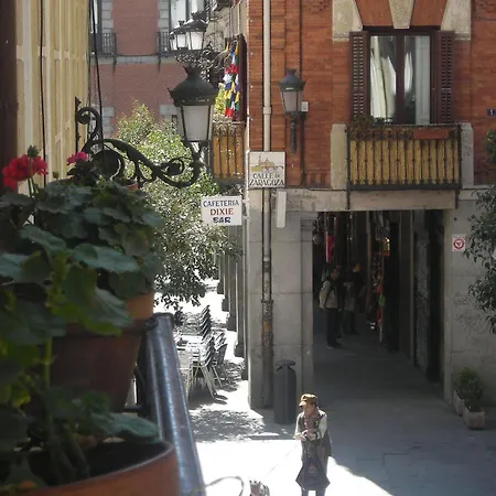 Pensión Comercial