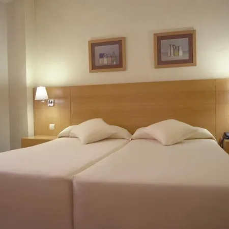 호텔 인판타 메르세데스 2*