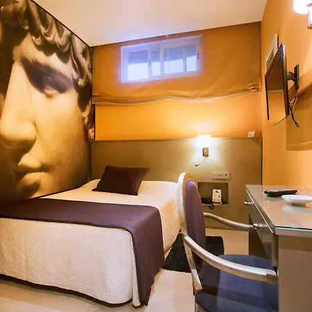 Globales Acis Y Galatea Hotel Madryt