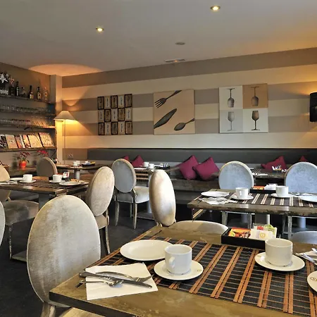 Globales Acis Y Galatea Hotel 3*