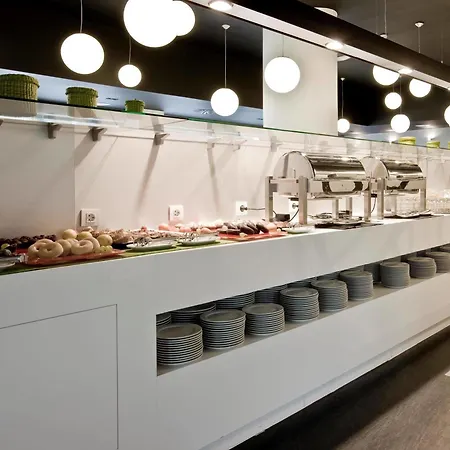Hotel Zentral Castellana Norte Madrid