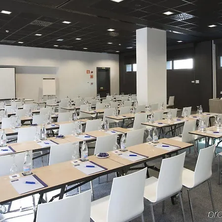 Hotel Zentral Castellana Norte 4*