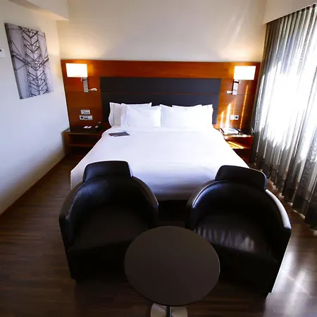 Hotel Ac Carlton By Marriott Madrid