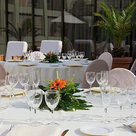 Nh Collection Colon Otel 4*