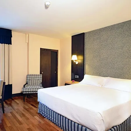 Hotel Nh Balboa 4*
