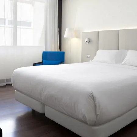 Nh Lagasca Hotel