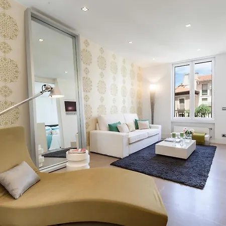 Club Palacio Real I Apartment
