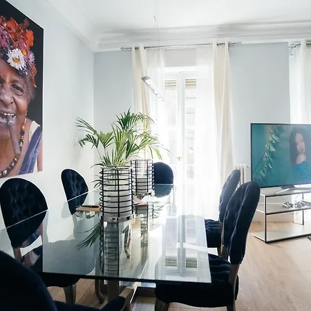 Appartement 220m² 4 Slaapkamer, 3 Privé Badkamer In Salamanca *