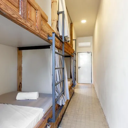 A&b Principe Pio Hostal *