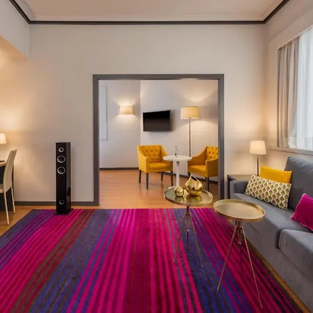 Otel Plaza De Espana, Affiliated By Melia