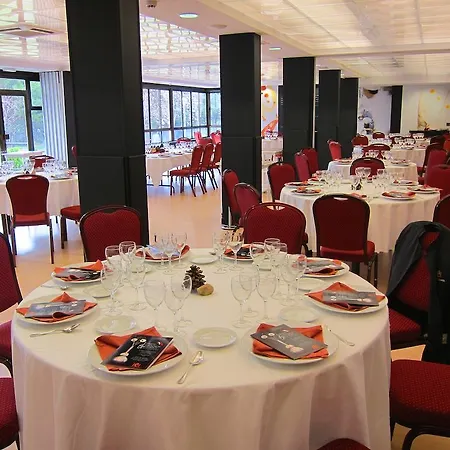 Escuela Hotel 2*
