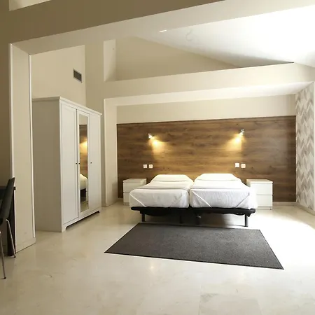 Mercury Apartment