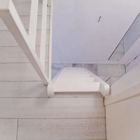 Puerta Del Sol-rastro Apartamento *