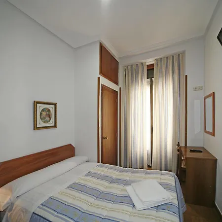 San Antonio Guest house Madrid