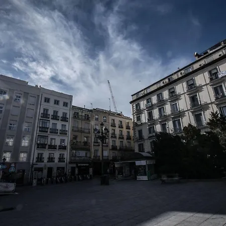 Hotel Vazquez De Mella Gran Via 2*