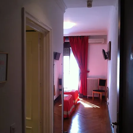 Aresol Guest house 2*