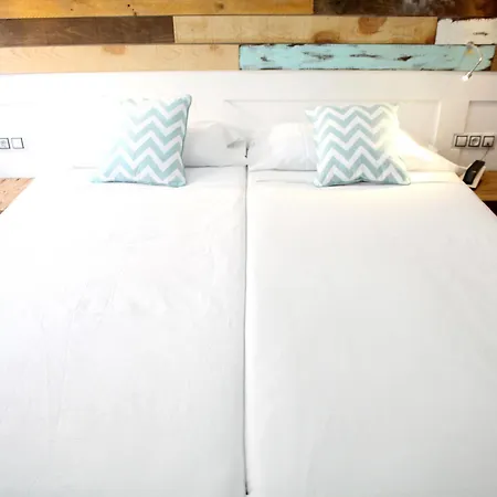 Life Gran Via Design 3*